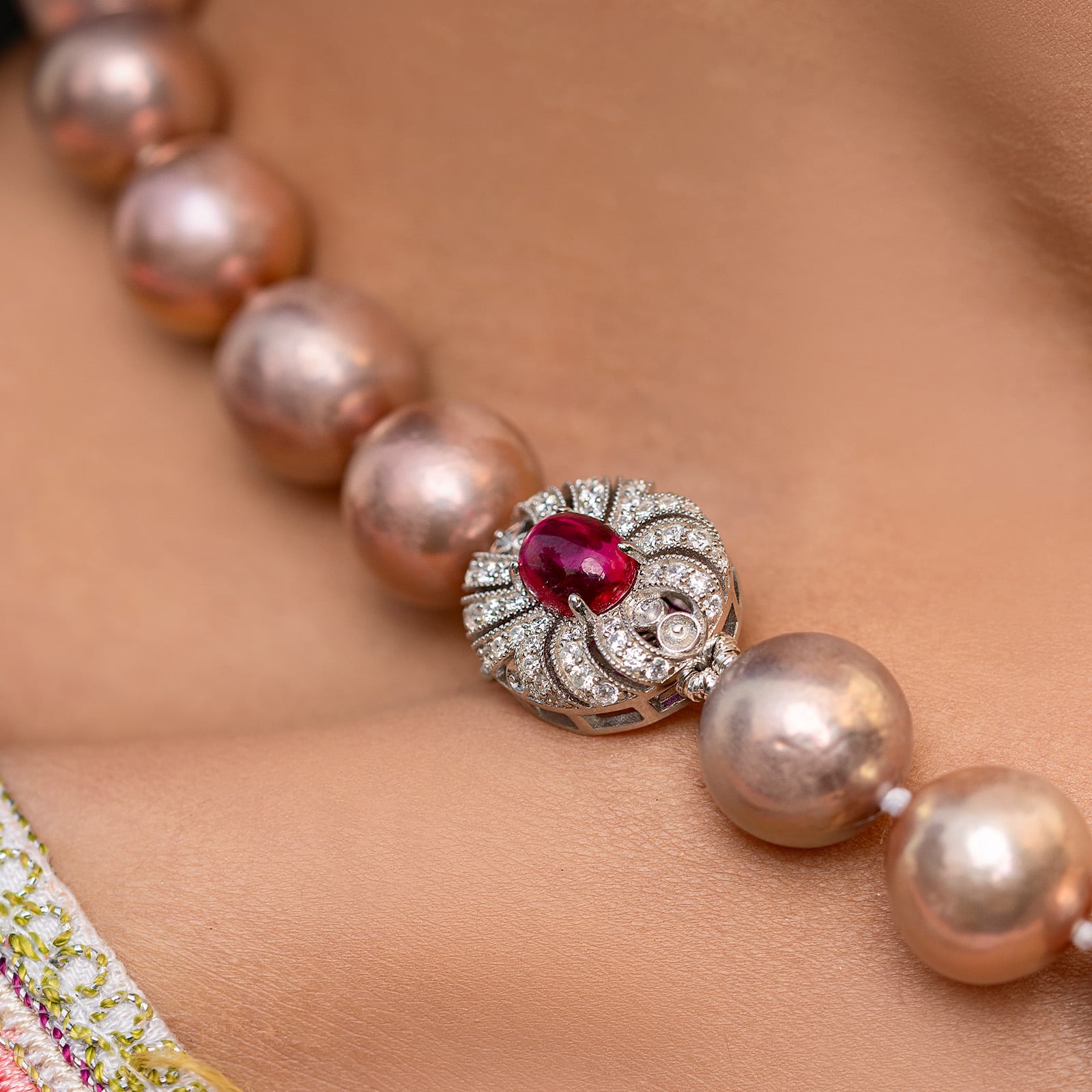 Anna Edison Pearl Necklace / Ruby