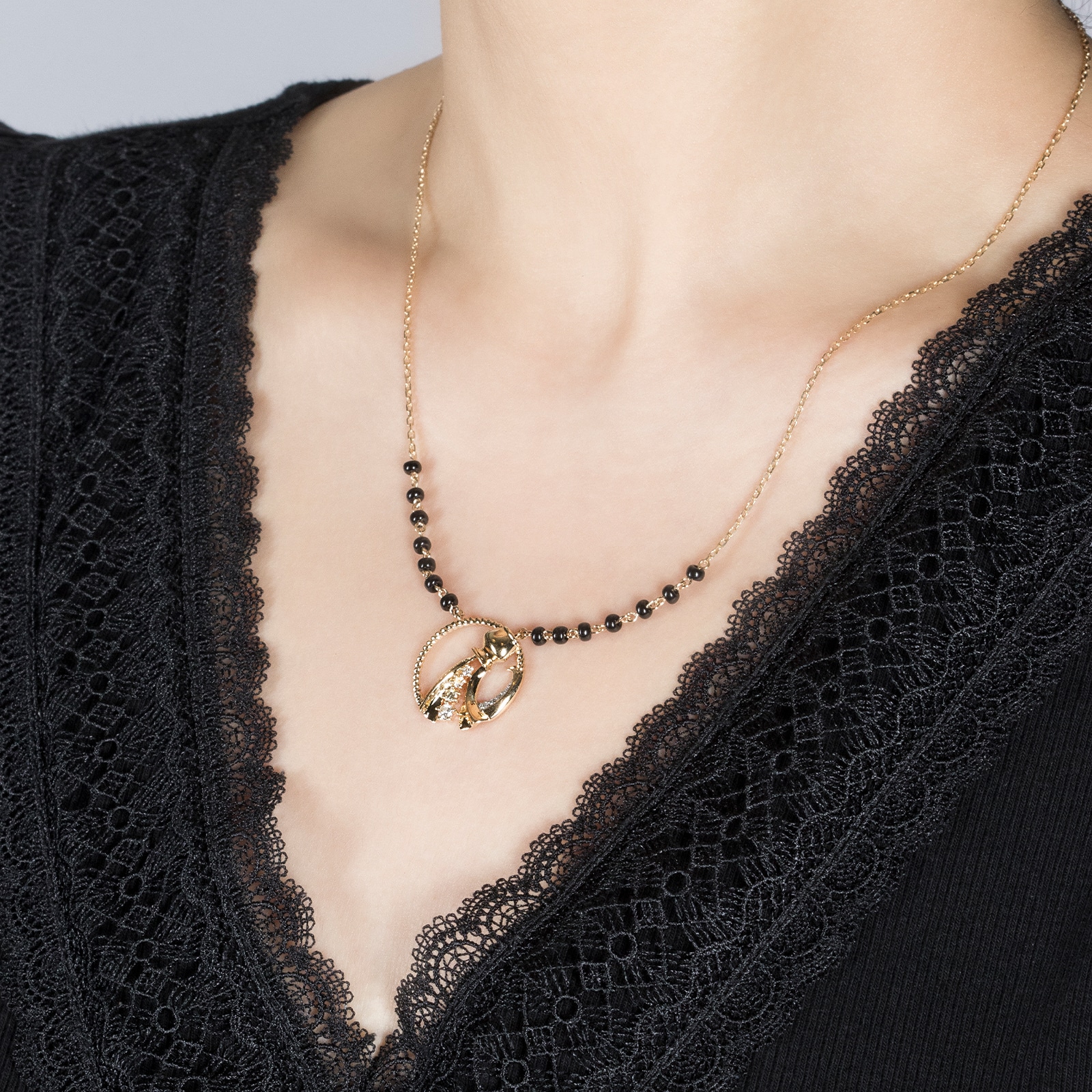 Aquarius Zodiac Mangalsutra (20 Jan – 18 Feb)
