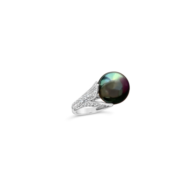 Luna Tahitian Pearl & Diamond Ring