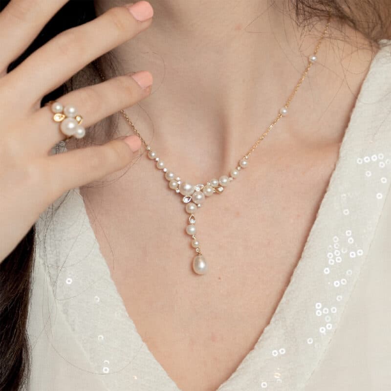Bubbles Pearl & Diamond Necklace