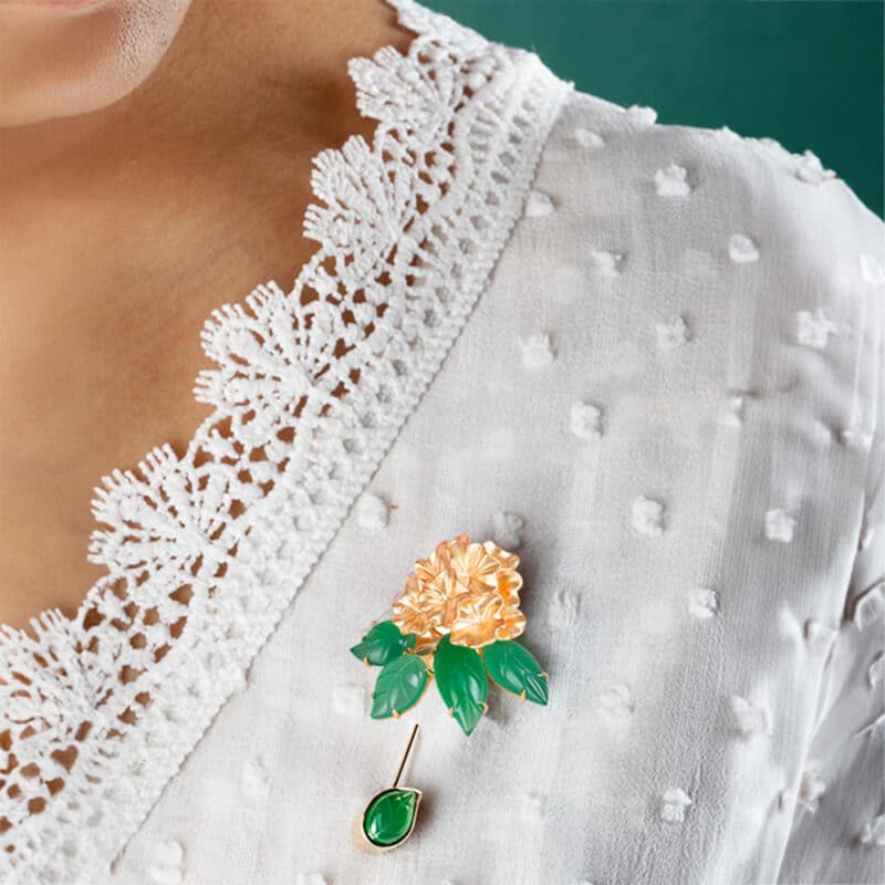 Enchanting Laligurans Brooch (Gold/Green)