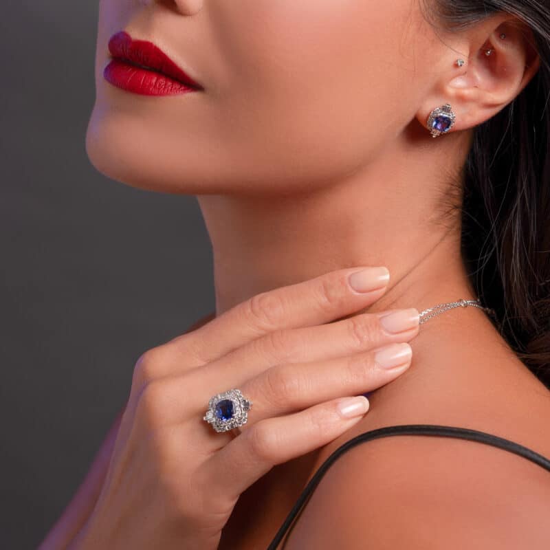 La Belle Tanzanite Diamond Earrings