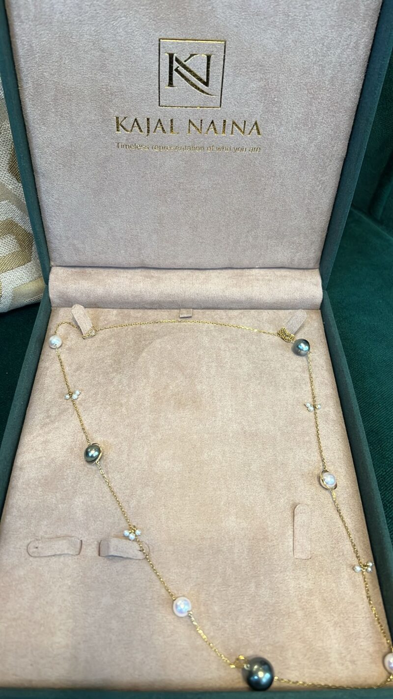 Donna Station Pearl Satoir Necklace