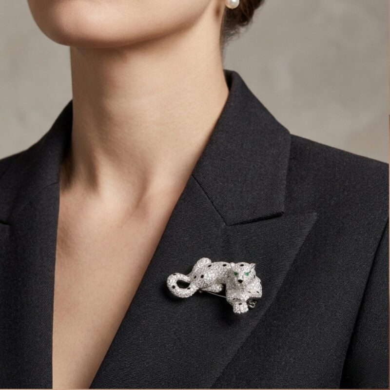 Exquisite Silver Leopard Brooch - KN