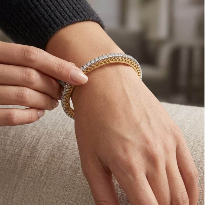 Circle Diamond Bangle