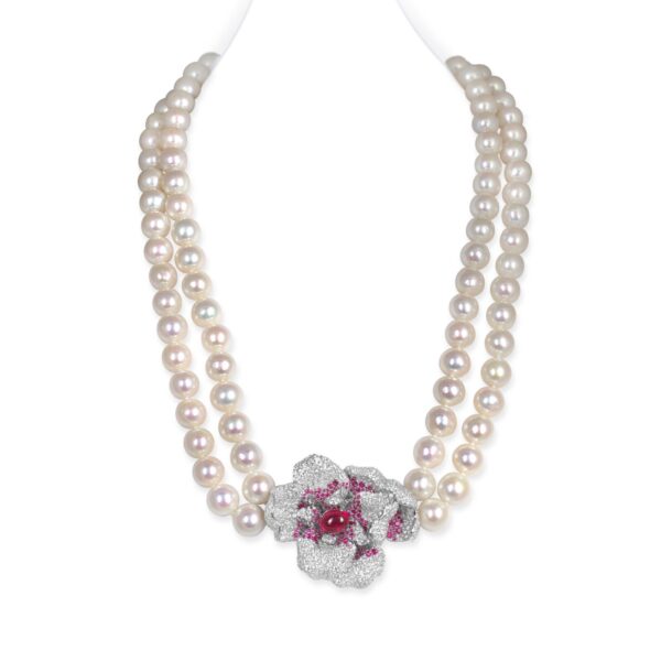 Midnight Peony Pearl Necklace/ Round White/ 1 Middle Flower