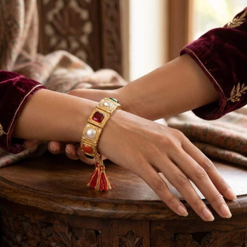 Yanki-16-5-7.jpg Zeenat Navratna Gold Polki Bracelet