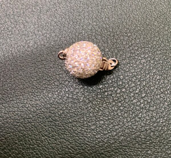 WhatsApp-Image-2026-06-01-at-17-08-08.jpeg (Part)Pave Ball Clasp/Silver